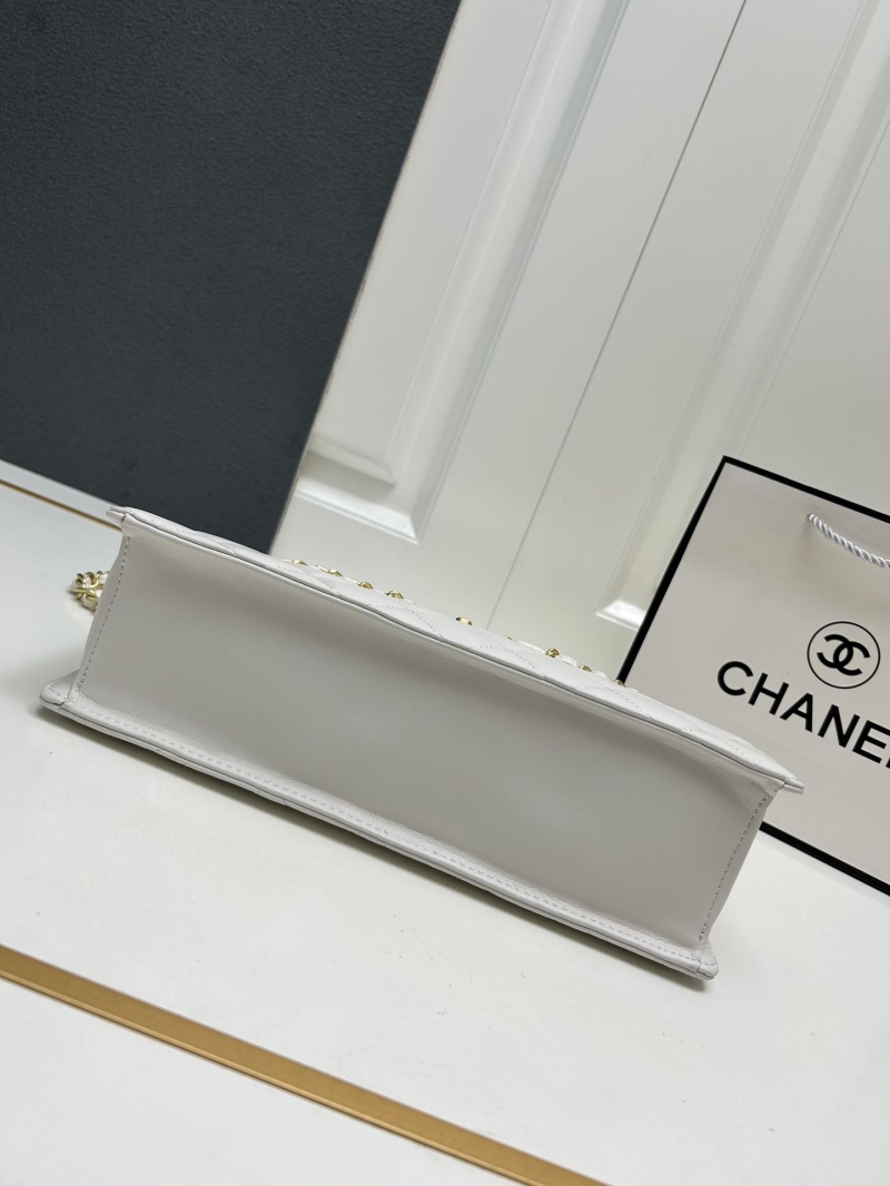 Ch**el wallet purse
